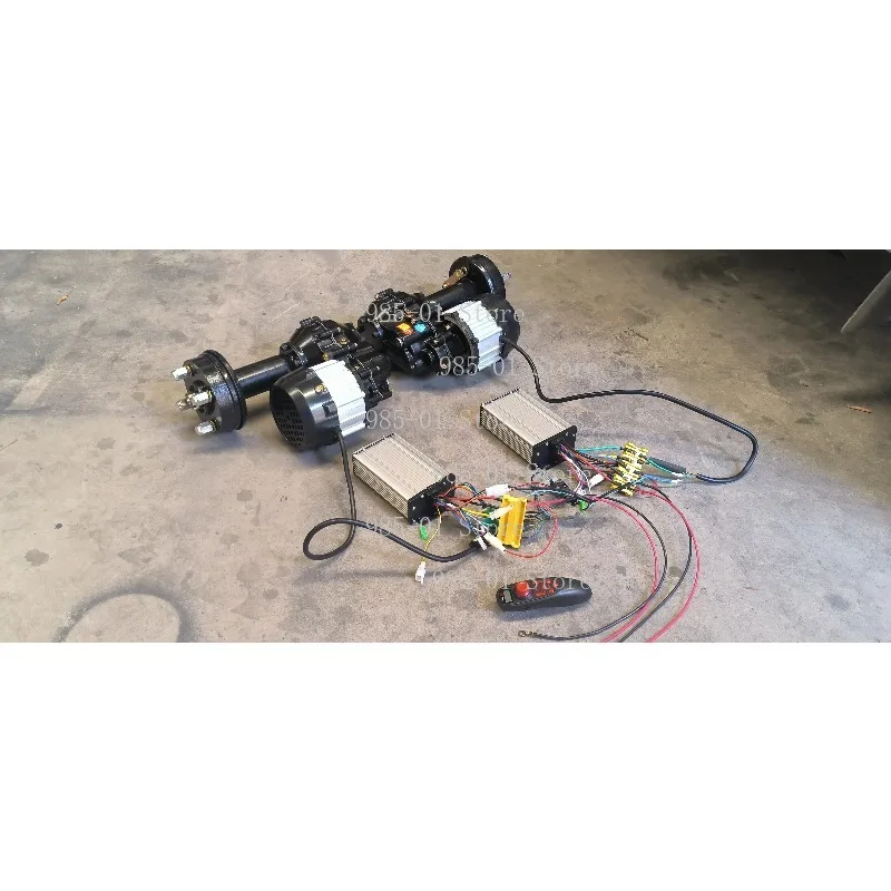 Remote Control Dual Motor Drive Electric Tracked Vehicle, Electric Tank Model