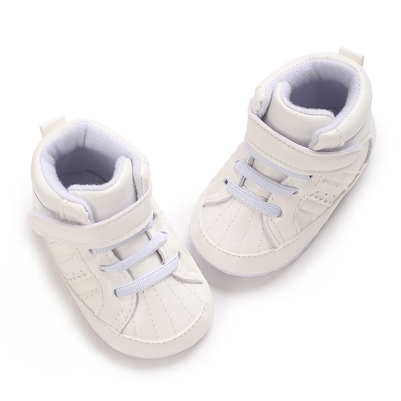 Erste Sportschuhe mit Streifenmuster aus PU-Material für Jungen und Mädchen, geeignet für Babys im Alter von 0 bis 18 Monaten, mit weicher Sohle, bequem und leicht. – Detail 8