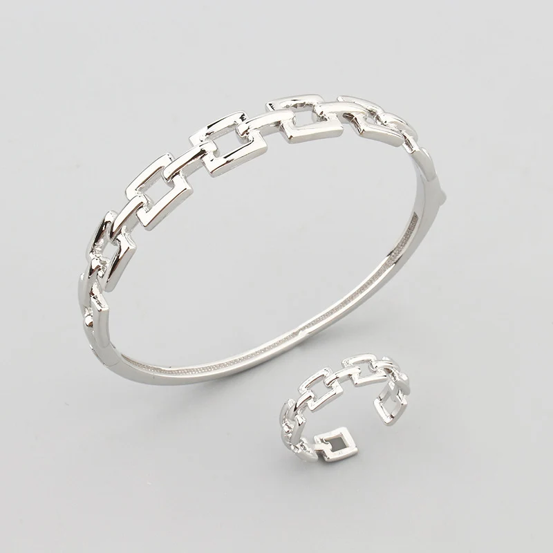 European and American Fashion Hollow Square Chain Titanium Smooth Bracelet Ring Luxury Retro Suit