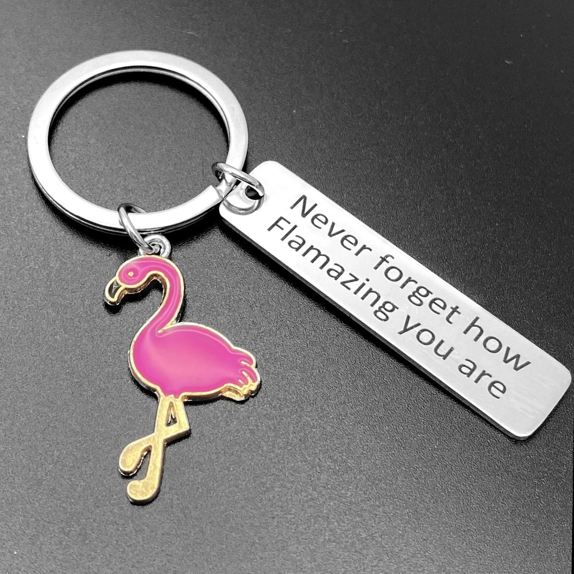 1PC Stainless Steel Motivational Flamingo Keychain Never Forget How Flamazing You are Bag Charm Car Keychain Jewelry Gifts