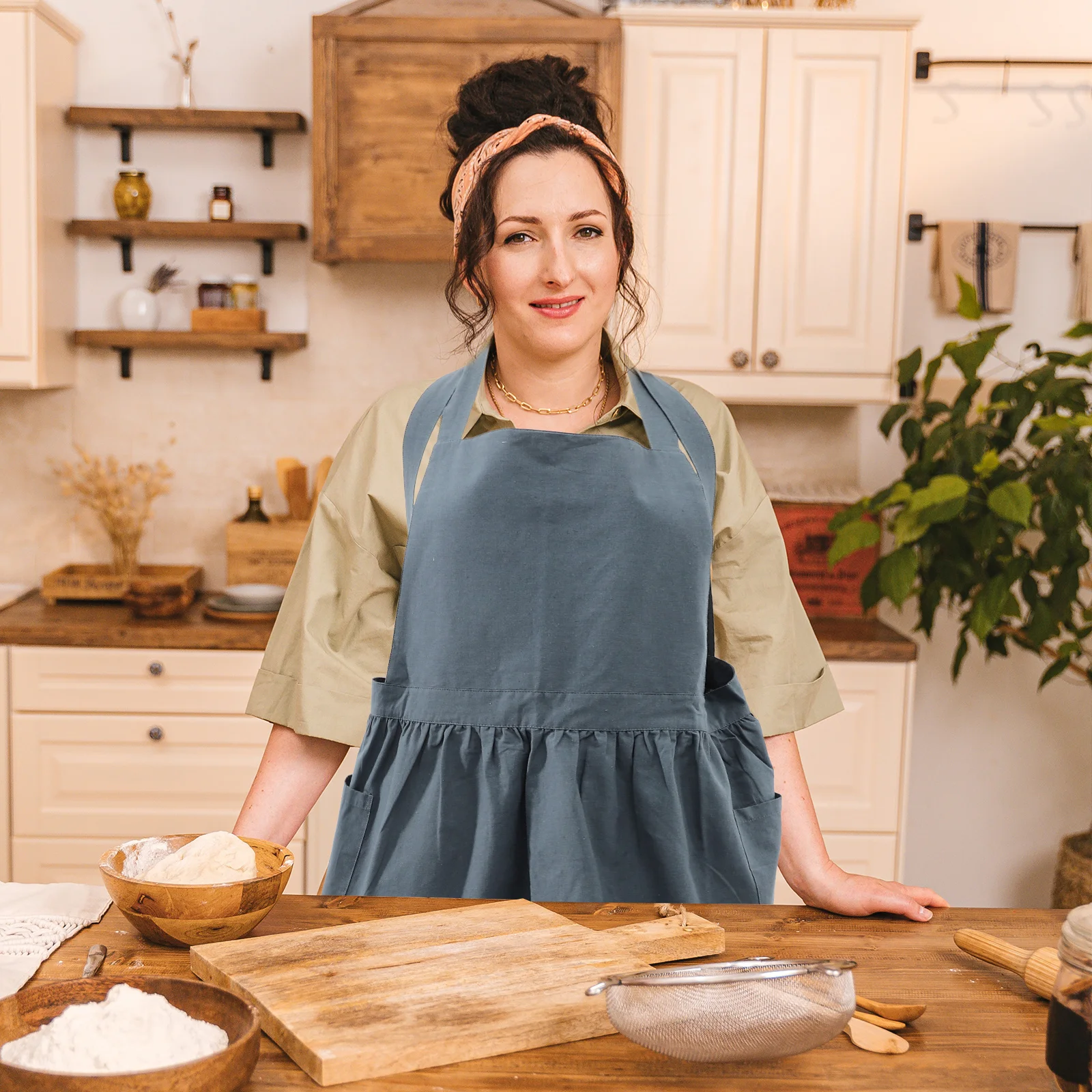 

Cotton Linen Apron Oil-Proof Machine Washable Multi-Purpose Cooking Apron for Cafe Shop Restaurant Baking