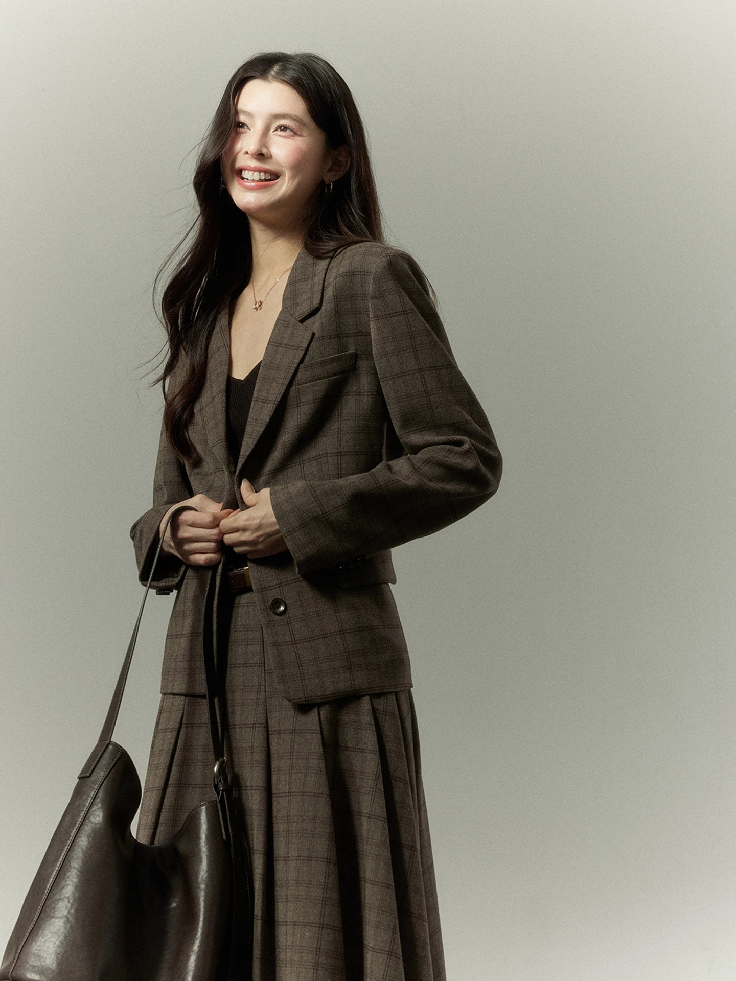 Conjunto Clássico de Terno Xadrez de Alta Qualidade: Casaco e Calça Femininos com Design Retrô para o Dia a Dia e Casual de Negócios