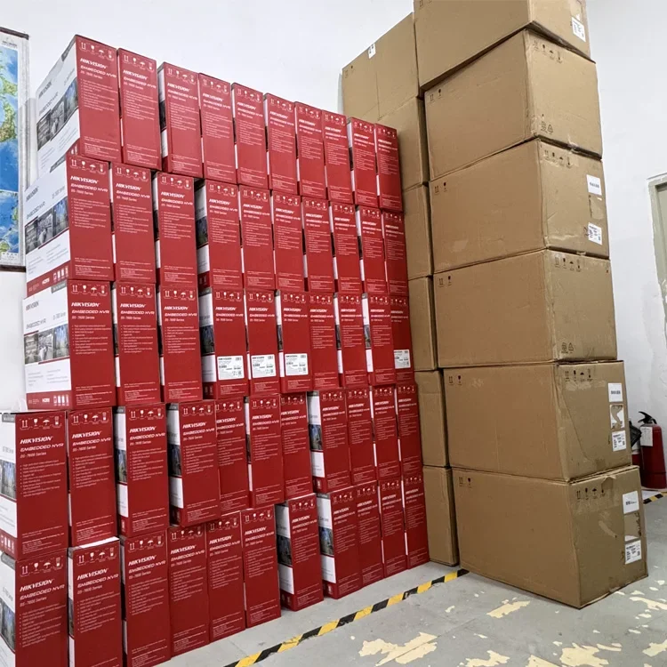 HIK 4MP ANPR Bullet human/vehicle classification Solar Power 4G Network Camera Kit DS-2XS6A46G1/P-IZS/C36S80 solar ptz camera