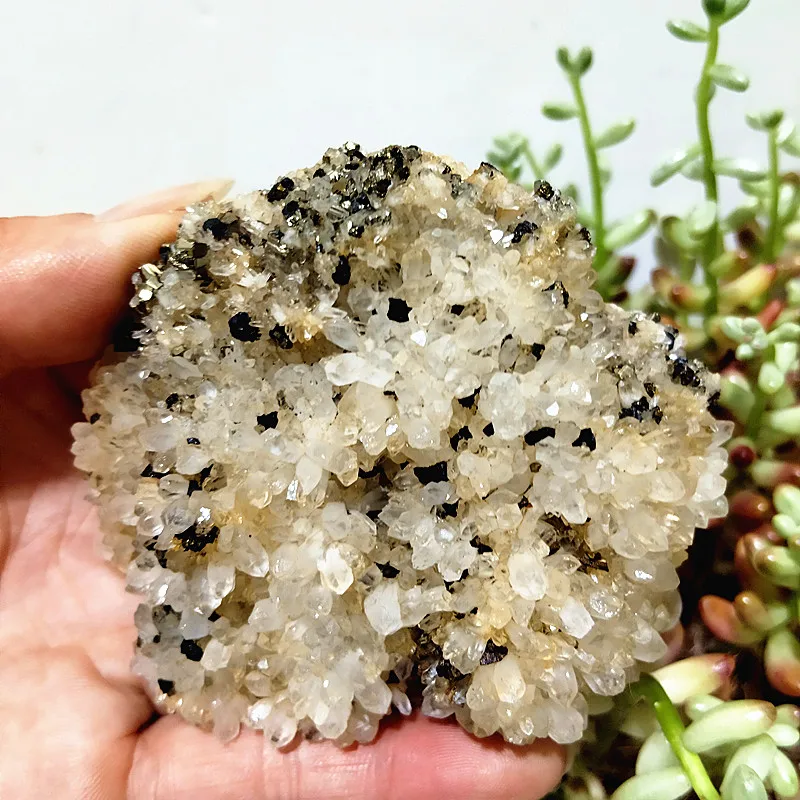 Natural Crystal And Pyrite Syngenetic Ore Specimen With Natural Energy Healing Feng shui crystal Room Decoration