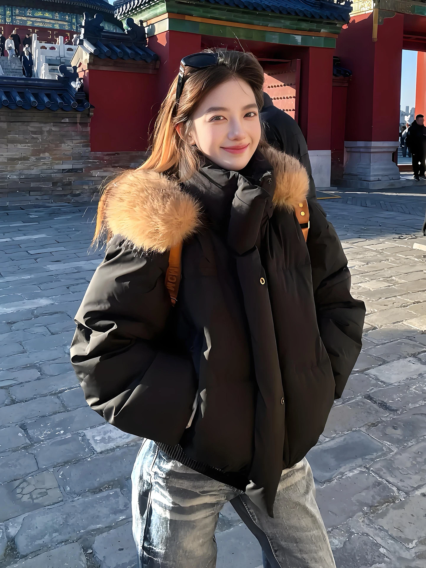 

Мужская зимняя утепленная куртка Bla Thiened из искусственной кожи с меховым воротником и капюшоном, теплая, защищающая от холода, Cleanfit