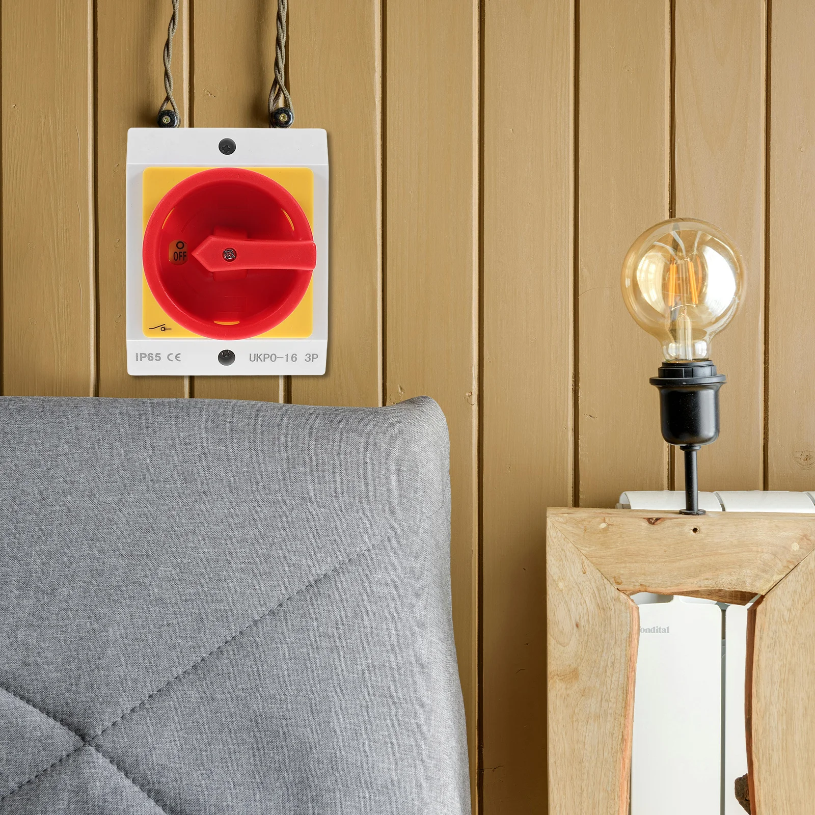 

Outdoor Waterproof Load Isolation Switch Sealed Box Electrical Disconnect Changeover Circuit Control Protection Power