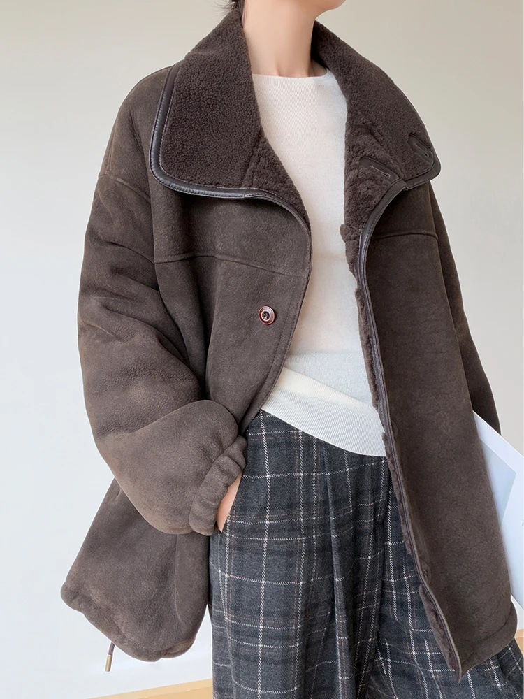 High-End-Luxus-Merin-Schaffell-Wildlederjacken für Damen, 2022, neuer einfacher Vintage-Winter-Echtleder-Echtpelz-Lammfellmantel