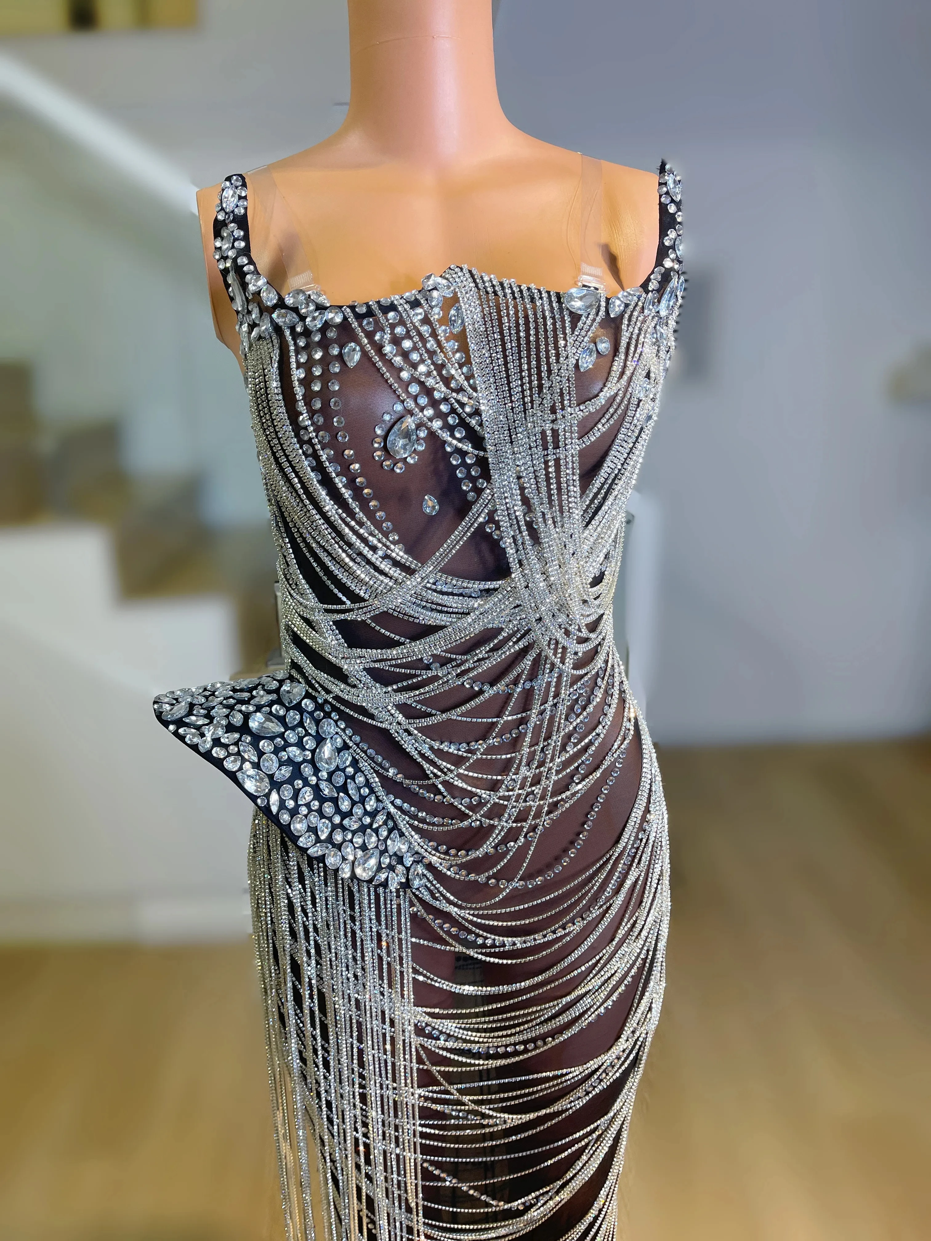 Vestido negro transparente con diamantes de imitación y cadenas de cristales, traje de bailarina de noche, traje de celebración de cumpleaños, atuendo de cantante