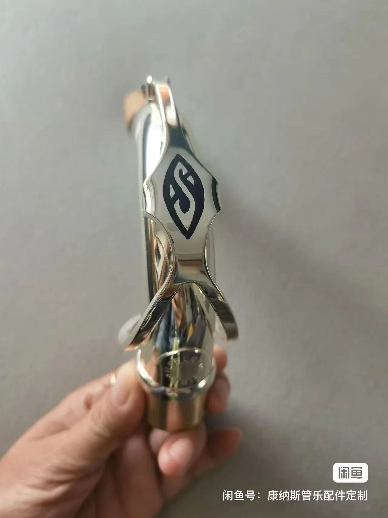 Silver Plated Brass BBb Tenor Sax Curved Neck 27.5mm Socket Nice Tone Replacement Part For Players Stage Band
