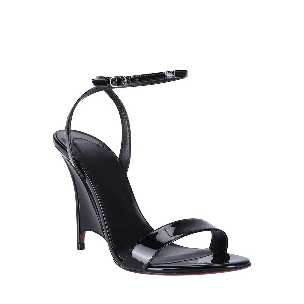 2026Women's Summer New Coarse High Heel Sandals Round Head Strap Fashion Large Women's Fashion Party High Heel Sandals