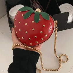 Mini bolsa bonito com corrente para senhoras, fruta, morango, forma do coração, PU Rivet Clutch, bolsa de ombro, sacola, fêmea, Flap Handbag, moda