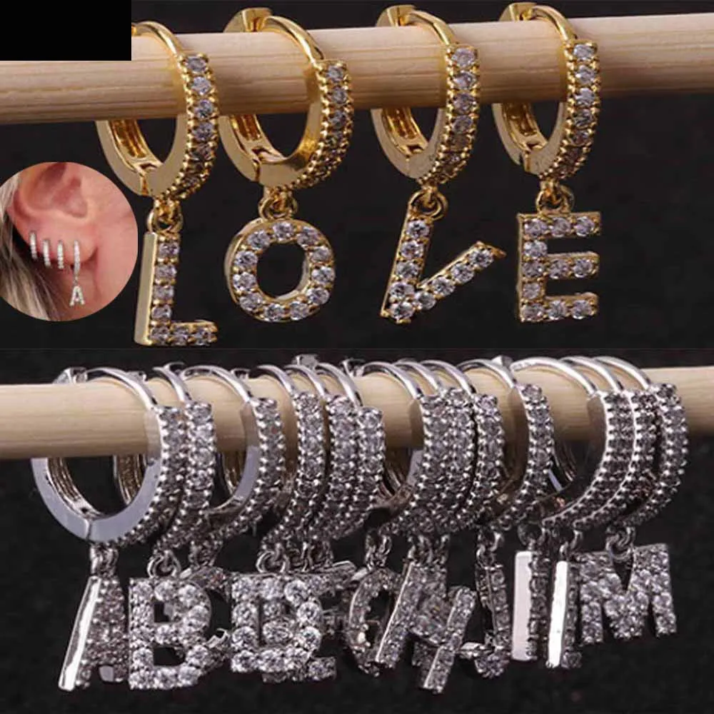 2pcs Explosion Style Personality Zircon 26 English Alphabet Earrings Piercing Jewelry