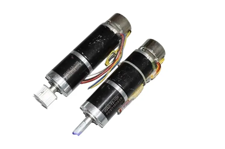42mm 브러시리스 유성 기어 모터 12V 100RPM EM 브레이크, 풀 메탈 바디, 27:1 비율, 산업 자동화용 가역