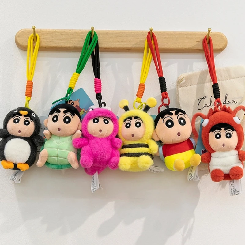 Porte-clés pingouin Crayon Shin-chan en peluche pour fille, mignon abeille, sac à dos, pendentif, poupée écrevisses, décoration suspendue de voiture, cadeau de noël