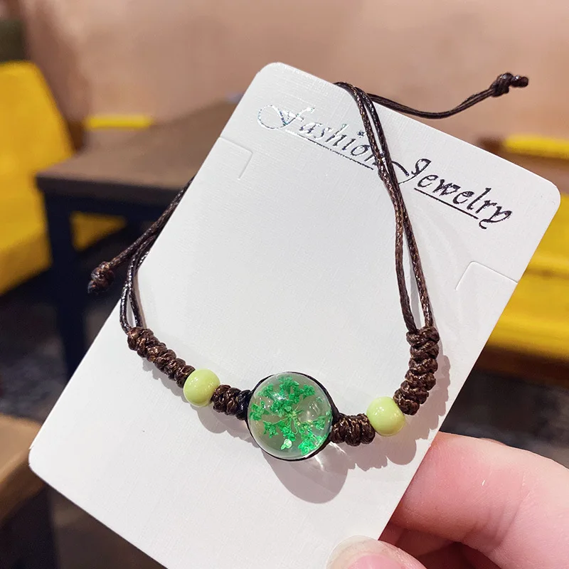 

Hand-Knitted Bracelet Holiday Gift for Besties: Floral Bead Adjustable Bracelet Fashionable Accessories for Women