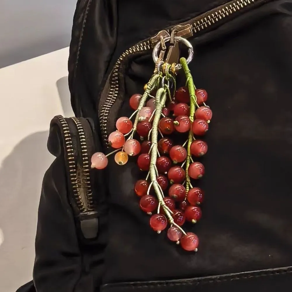 Fashion Hand Woven Grape Beaded Keychain Grape Charm Exquisite Simulated Fruit Keychain Beaded Bag Pendant Bag Hanging Ornament