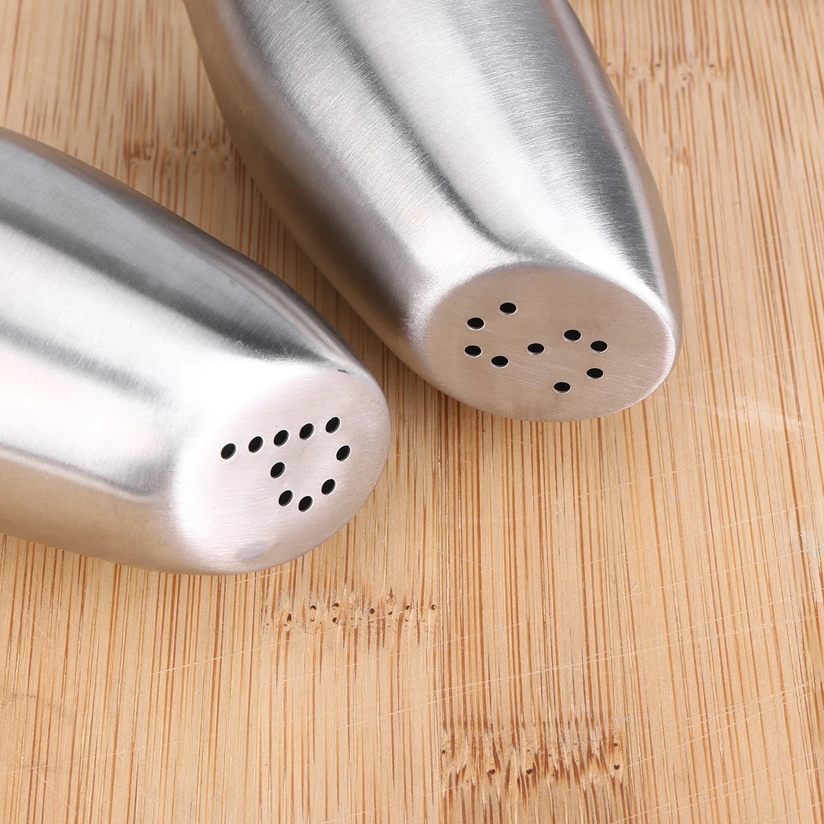 

Stainless Steel Seasoning Box Container Salt Pepper Kitchen Supplies Non-Slip Marked Easy Clean Gift Silver Stainless