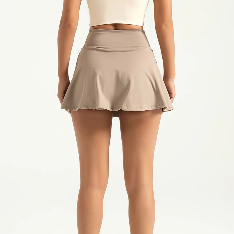 تنورة نصف رياضية للسيدات مكونة من قطعتين، تنورة قصيرة مضادة للضوء، تنورة ضيقة رياضية للجري واللياقة البدنية واليوجا والتنس