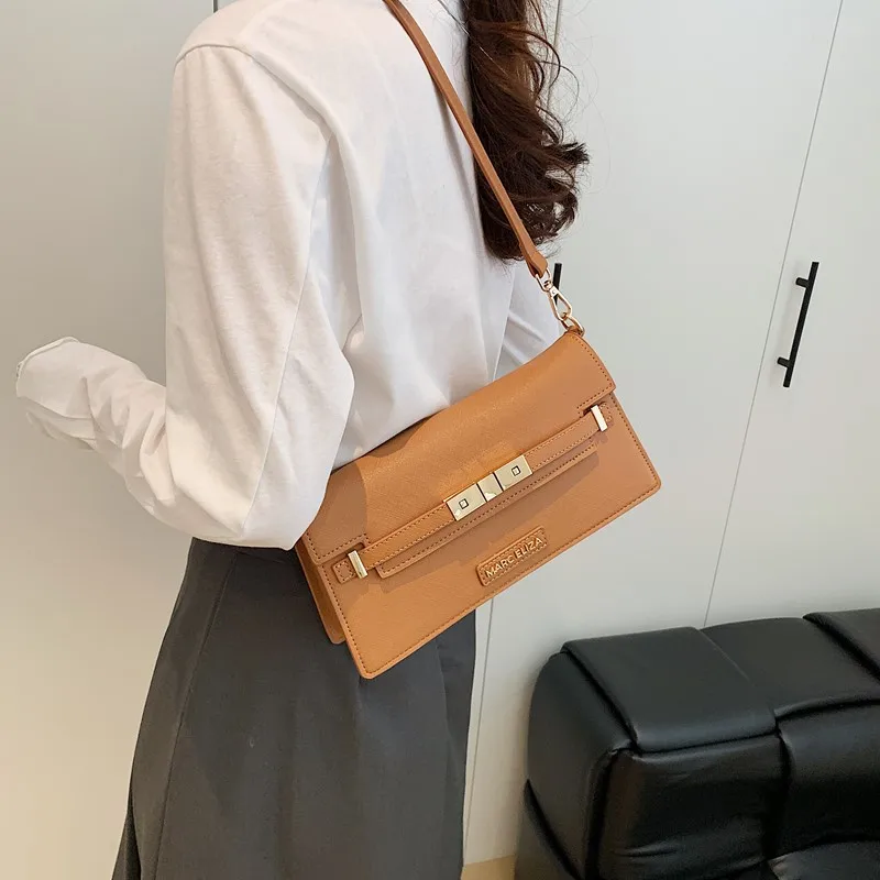 

Elegant Ladies Tote Handbag Luxury Leather Women Bag Spacious Designer Style Classic Work Essential Bag