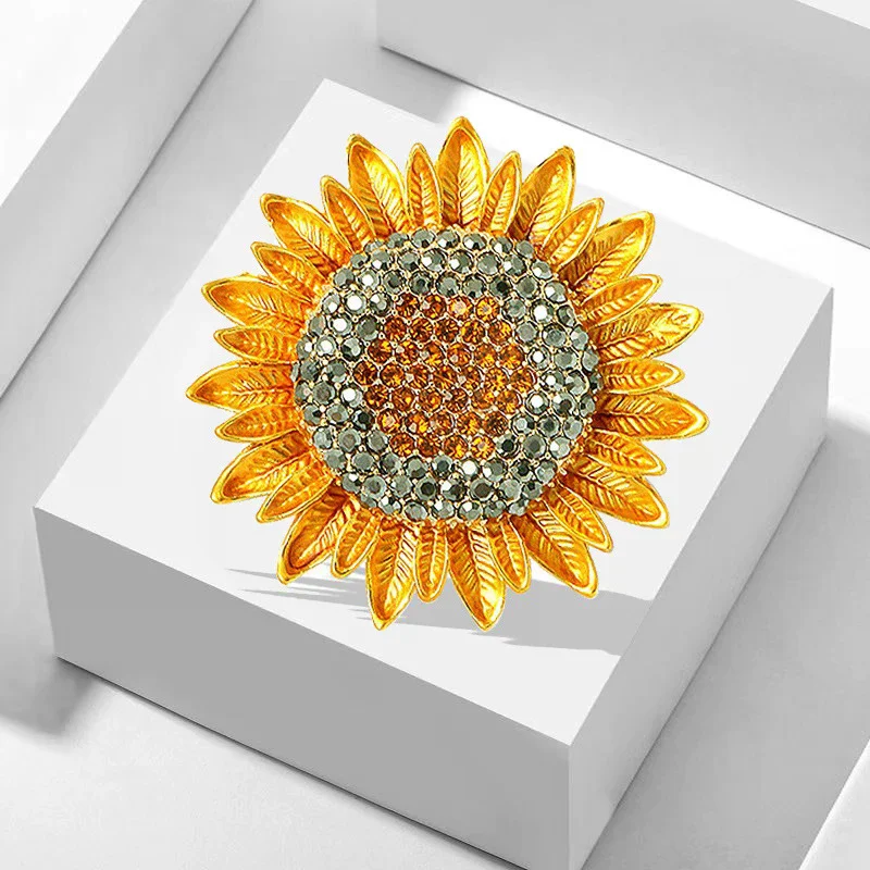 Vintage Beauty Flower From Sunflower Brooches For Women Girl Party Wedding Brooch Pins Gifts