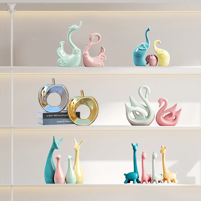 

Golden Apple Small Ornaments Home Accessories Creative Europe Living Room TV Wine Cabinet Ceramic Crafts Christmas Presents