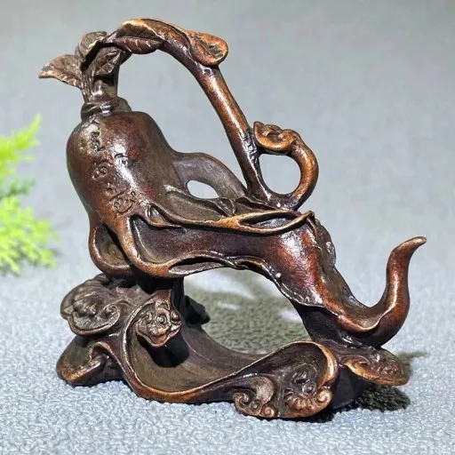 

Solid old copper carving ginseng Ruyi small ornament tea ceremony copper pet copper play piece life is like a play ornament
