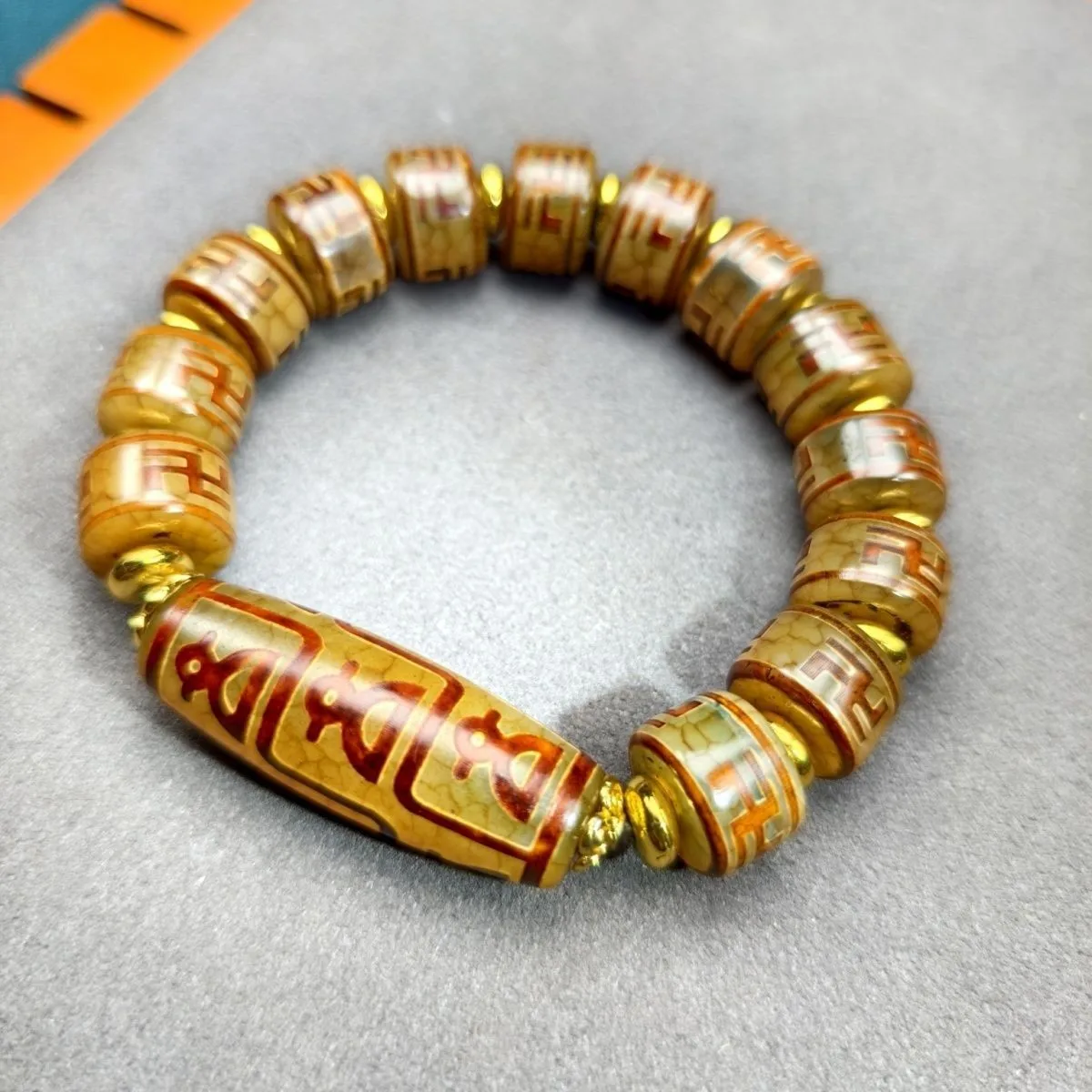 Tibetan Dzi Agate Bracelet Nine Wealth Deity Chalcedony Bead Unisex