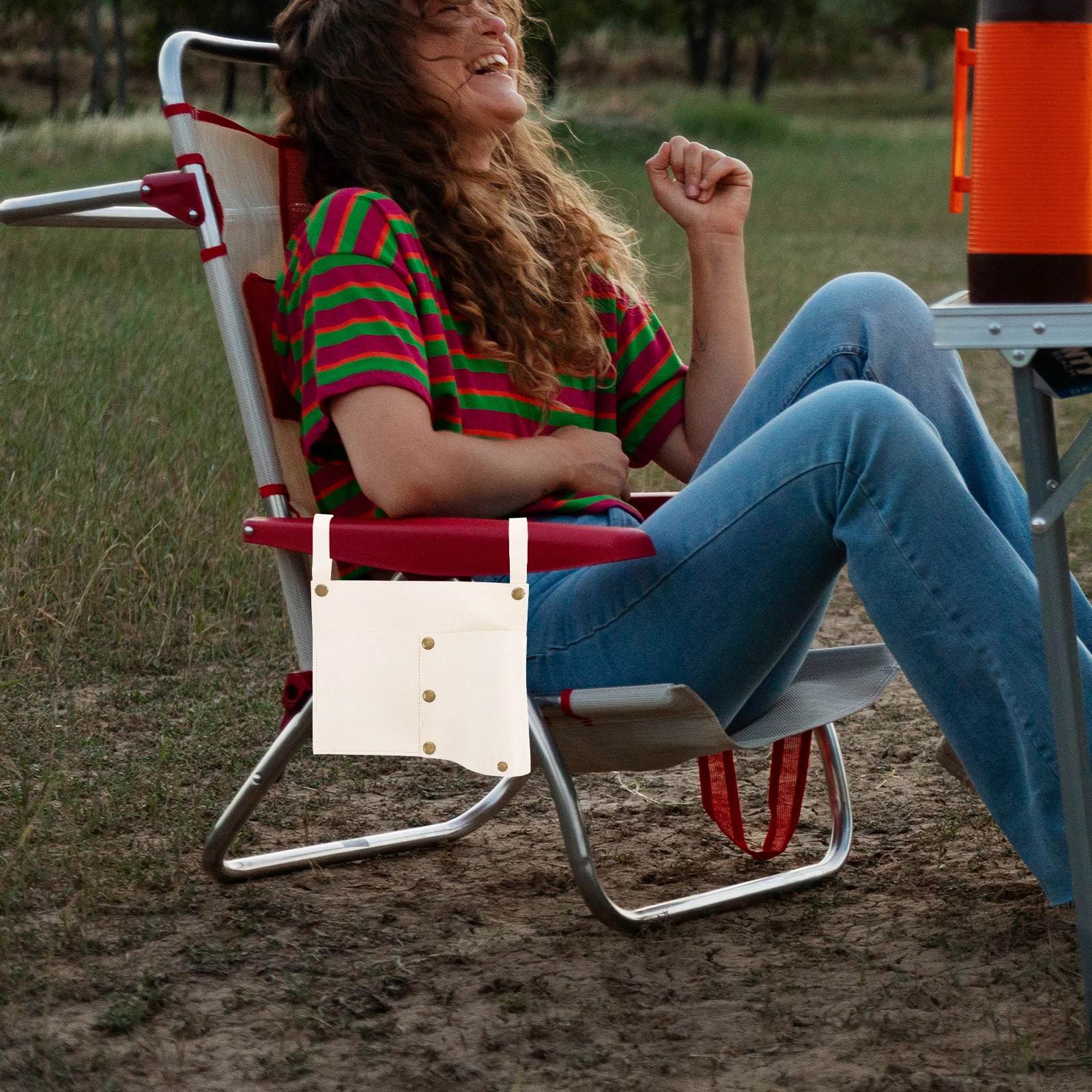 조절 가능한 캠핑 의자 정리 가방 이미지