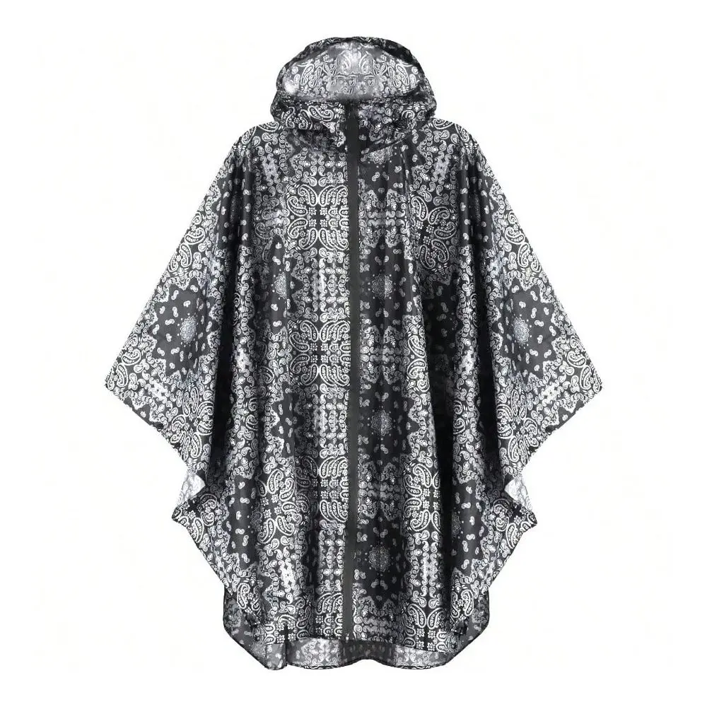 

Легкое многоразовое пончо-дождевик с капюшоном для активного отдыха на природе