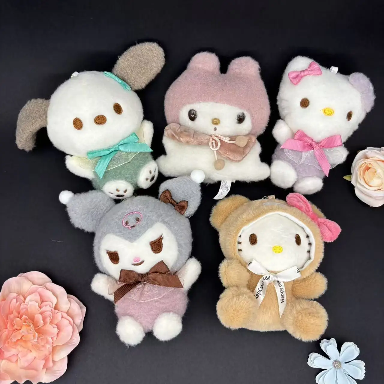 

(Официальная лицензия) 1 плюшевый брелок Sanrio Hello Kitty, подходит для сумок и рюкзаков, брелоков для ключей, вечеринок, дней рождения.