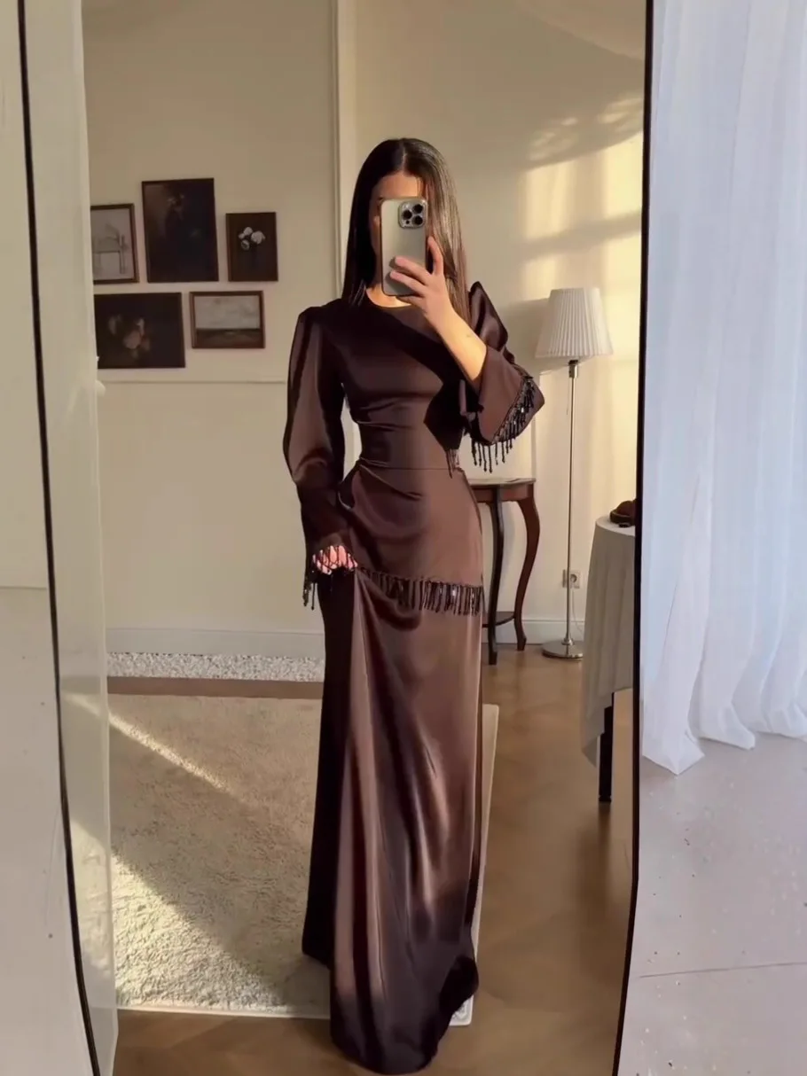 

Осеннее винтажное элегантное платье макси в богемном стиле с длинными рукавами