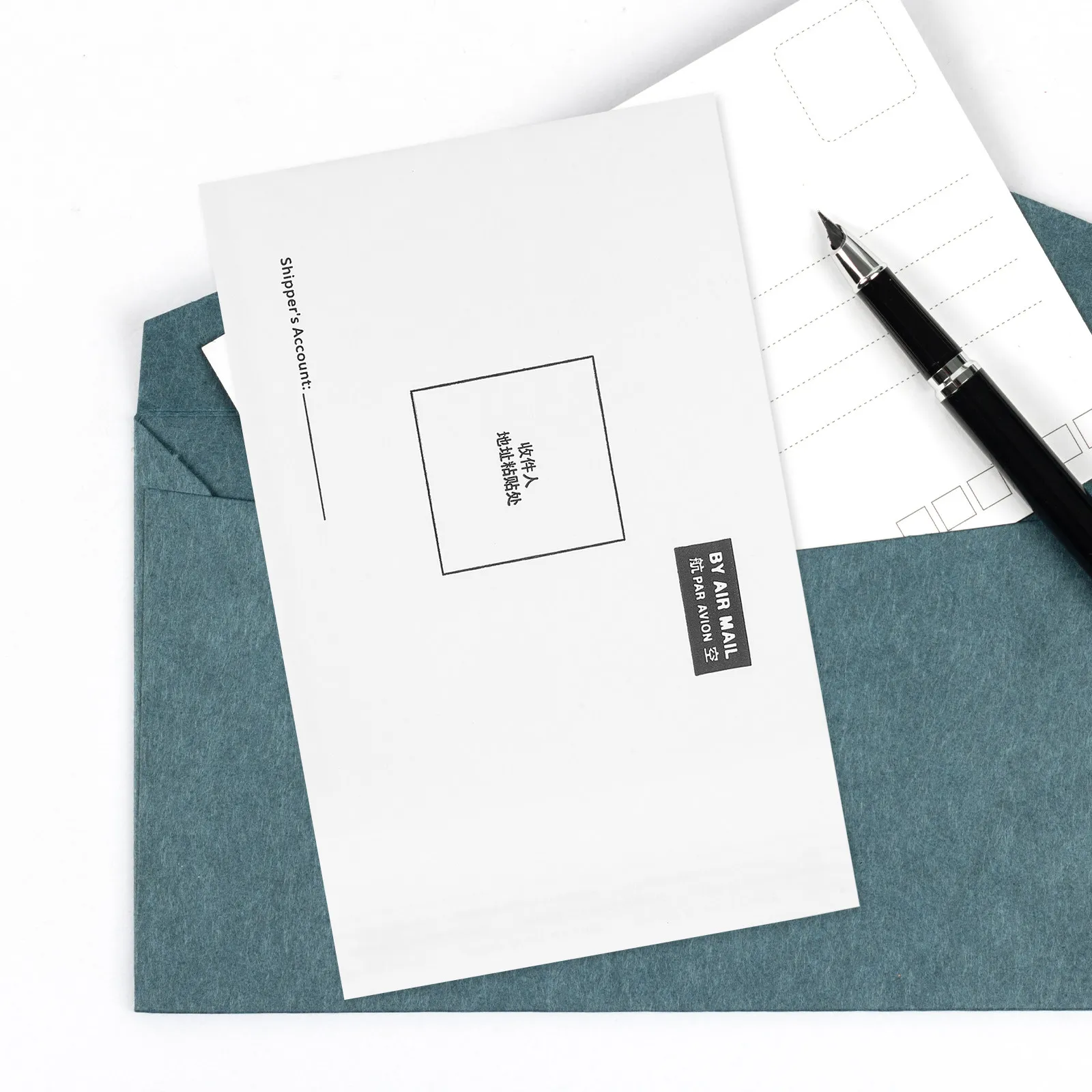 White Kraft Bubble Film Mailing Envelope Bags 150x180 Lightweight Protective Bubble Padded Envelopes Mailers for Office School