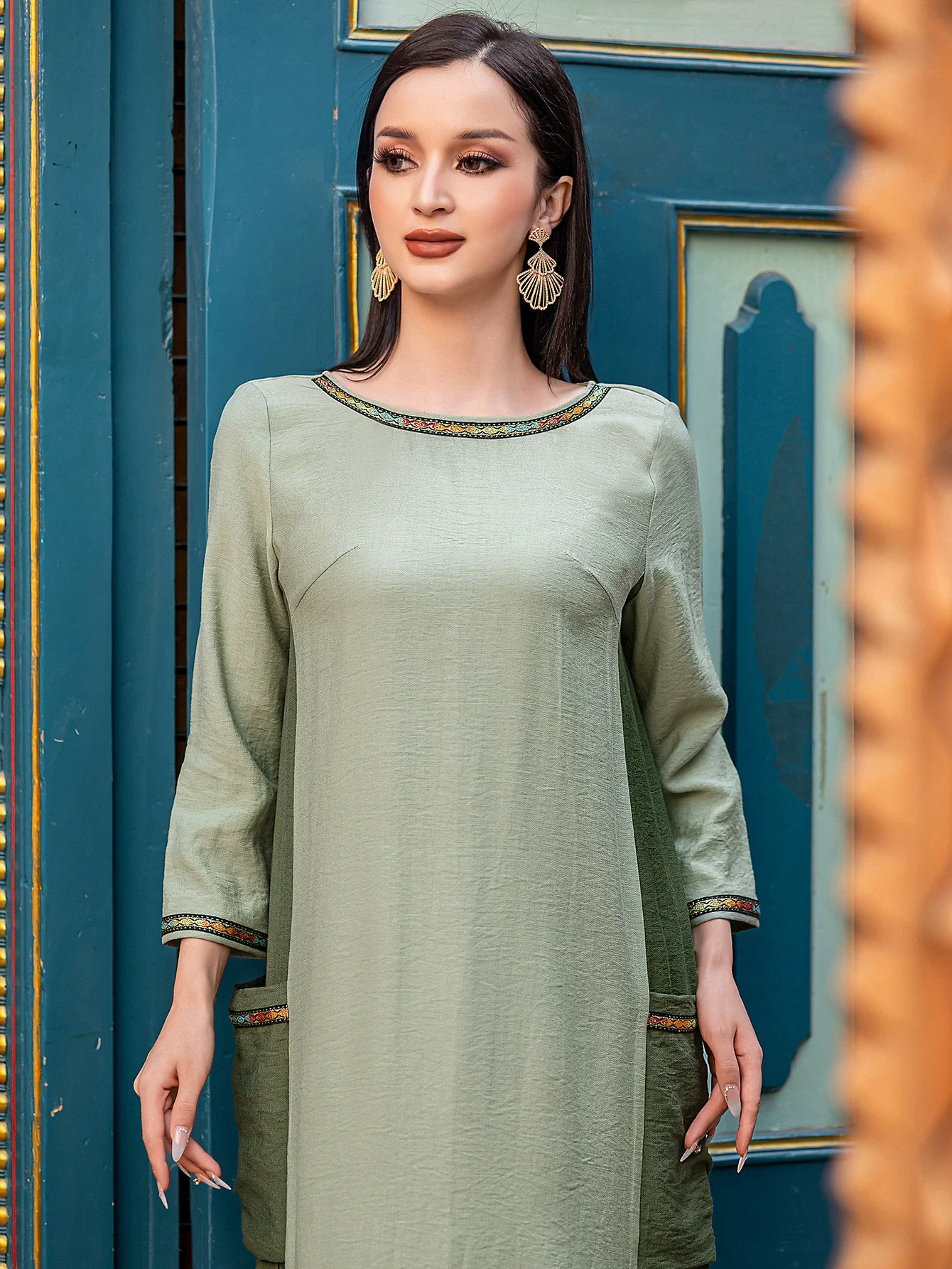 Middle Eastern Muslim Fashion Arab Women's Pocket Long Sleeve Dress Comfortable Breathable Casual Color blocked Long Dress