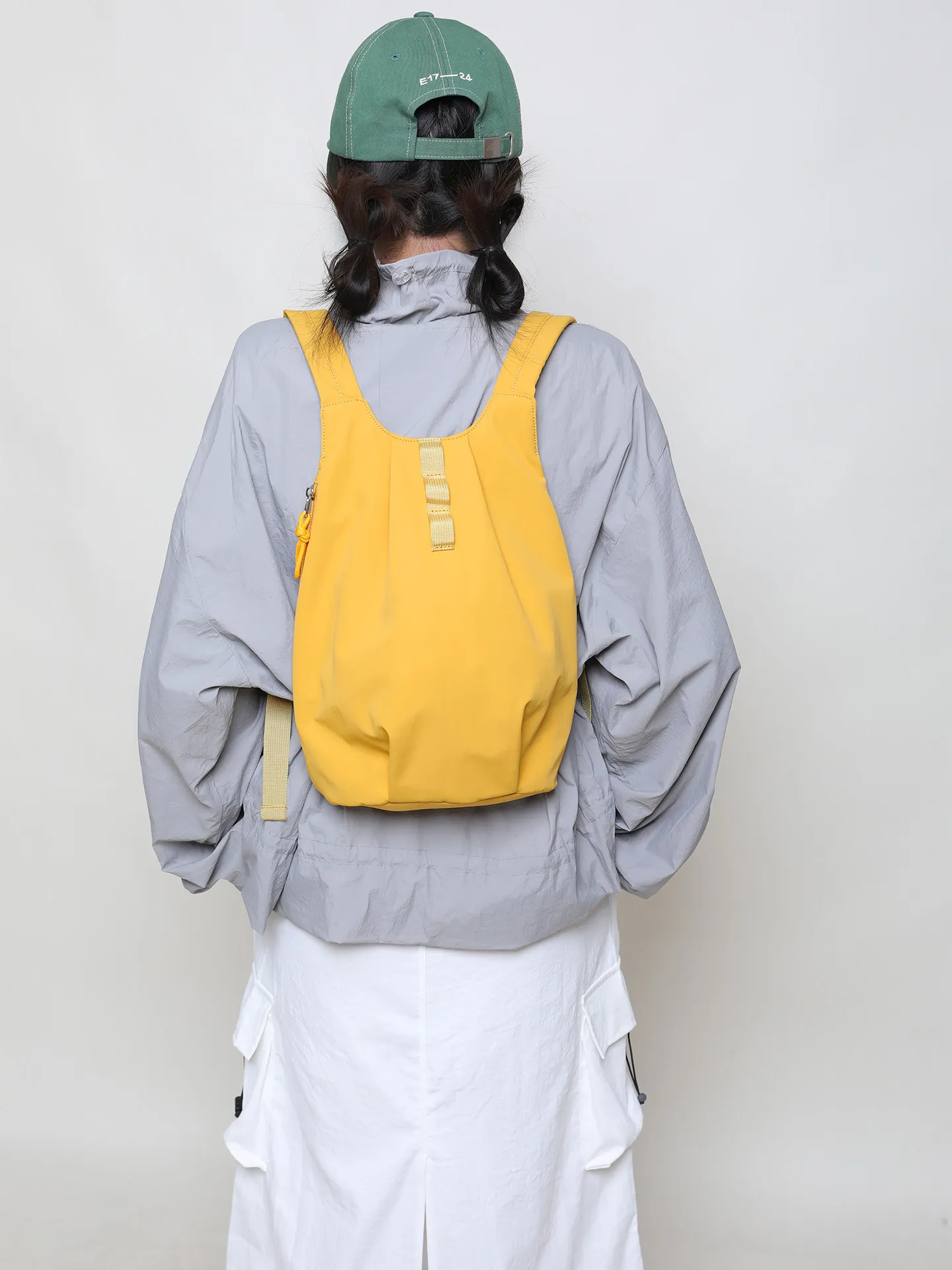 zaino-leggero-unisex-per-escursioni-autunnali-e-invernali-viaggi-e-attivita-all'aperto