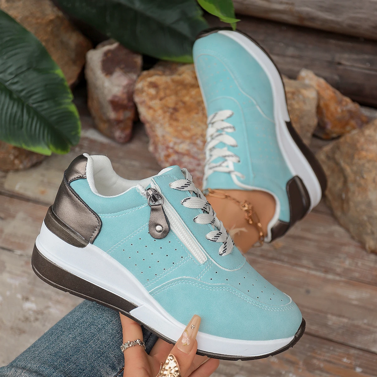 

Женские кроссовки на шнуровке с толстой подошвой, большие размеры, новинка 2026 года, легкие повседневные женские туфли, удобные уличные женские кроссовки