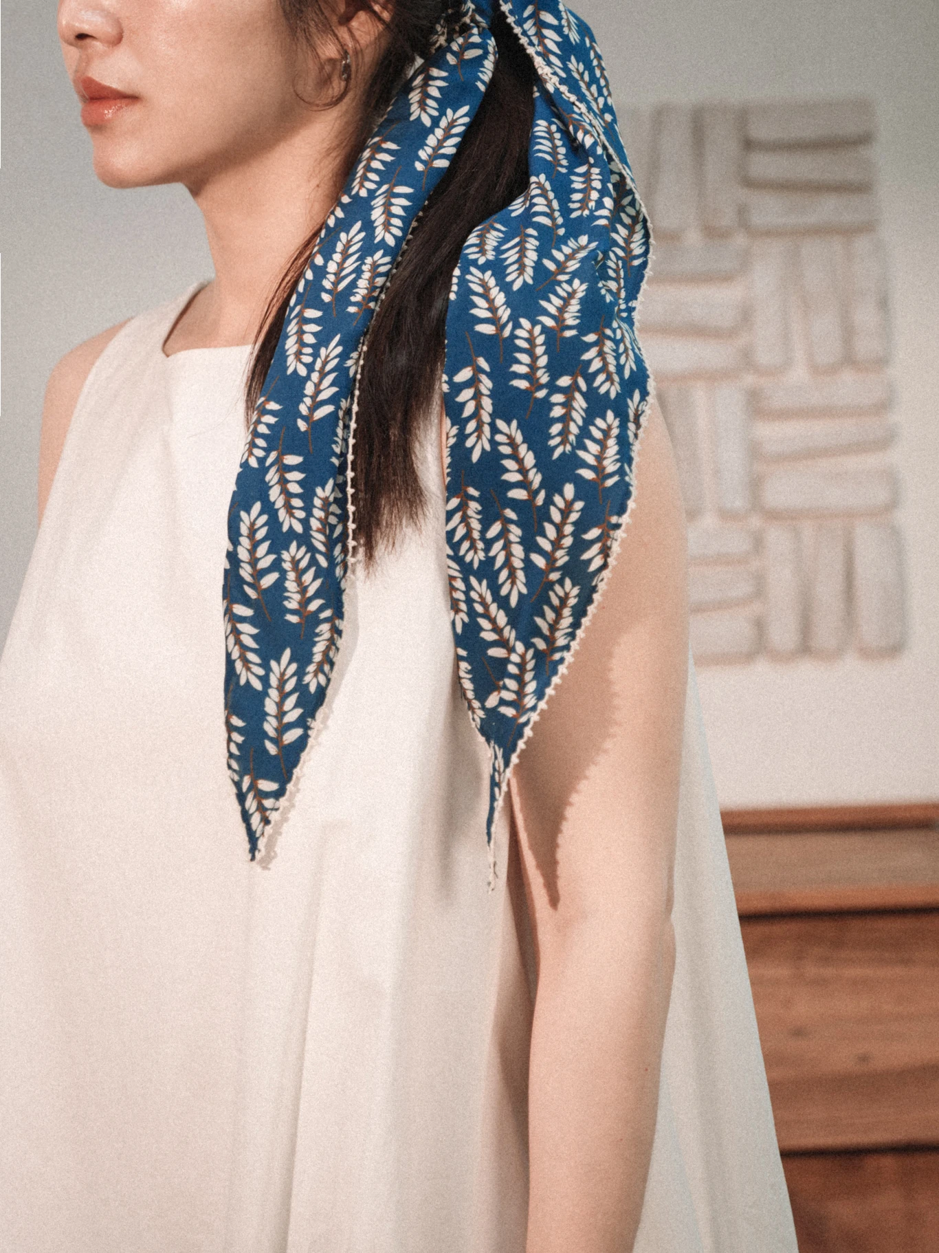 gotan-blue-branch-100-silk-indigo-wave-diamond-silk-scarf-women's-fashion-summer-neck-protection-vintage-style