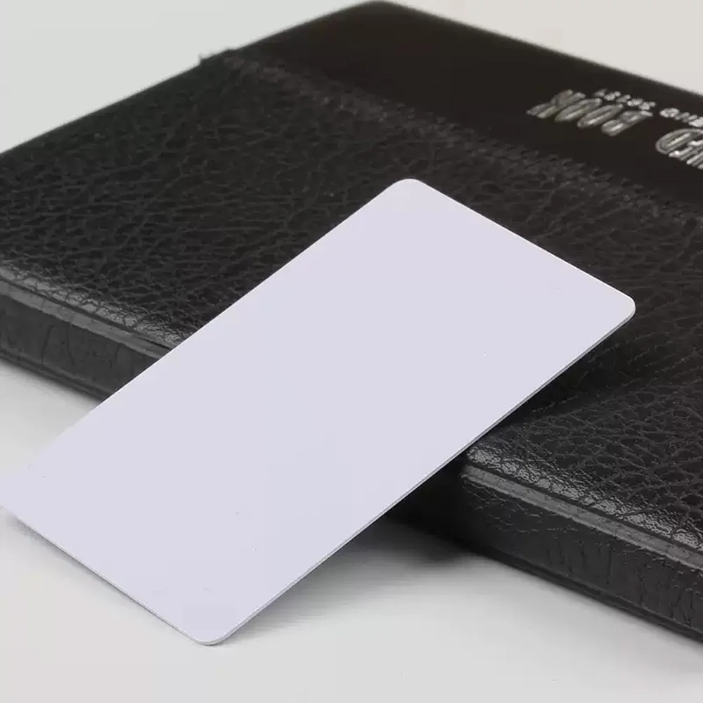 Carte intelligente de proximité RFID ID 125 kHz, 0,8 mm d'épaisseur pour système de contrôle d'accès et présence du temps (letre uniquement)