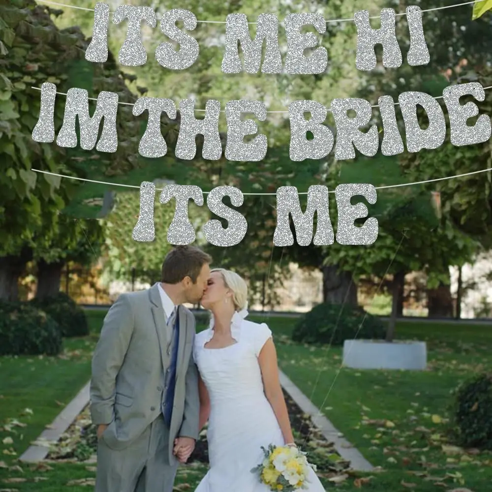 لافتة It Me Hi Im The Bride It Me اللامعة قزحي الألوان لحفلات العازبة لافتات حفلات تايلور تحت عنوان زينة NO-DIY مسبقًا