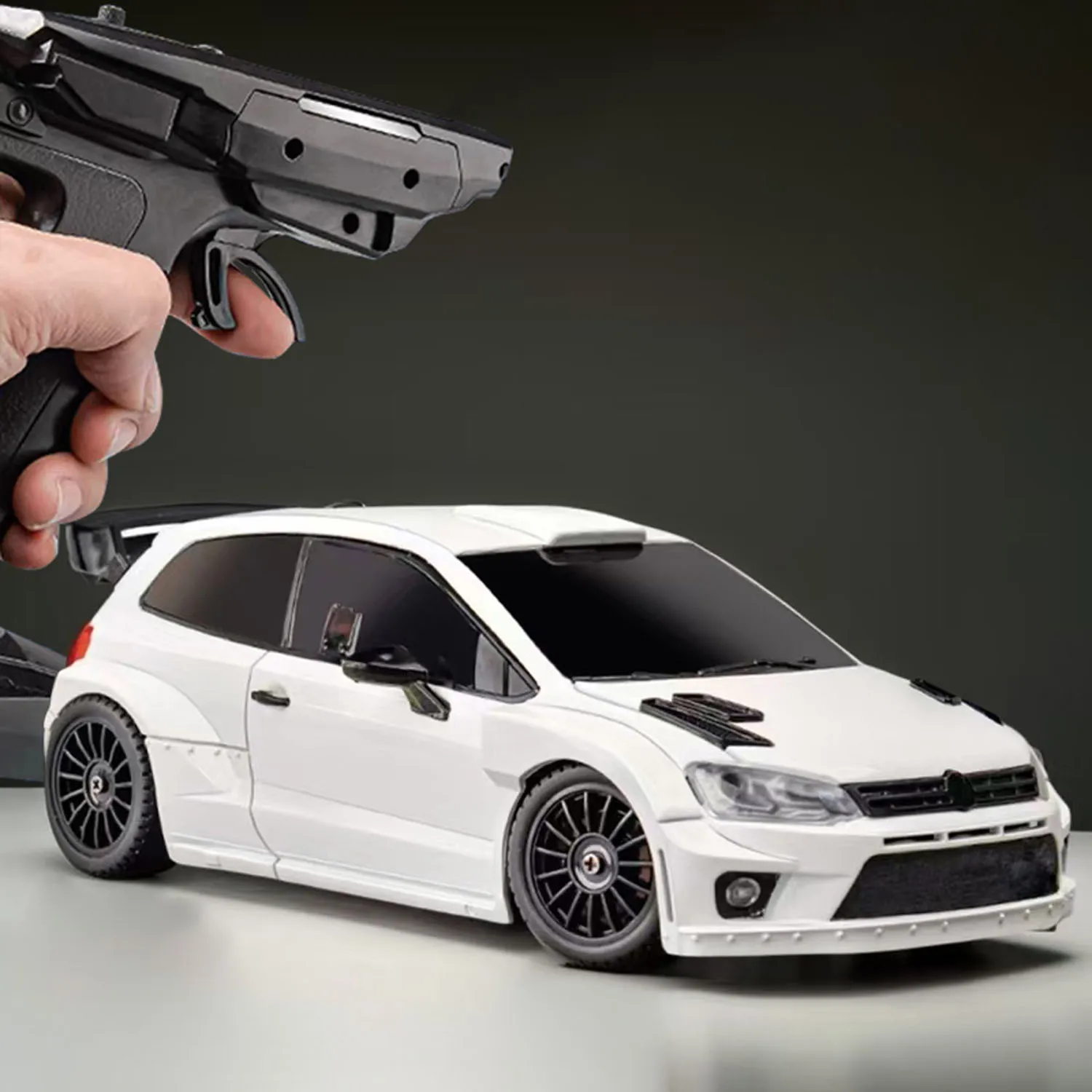 LDRC 1:28 4WD Plastic RC Off-road Vehicles 4x4 Drift Car Model LD2801 RTR Toys High-Speed Drifting Fun for Kids