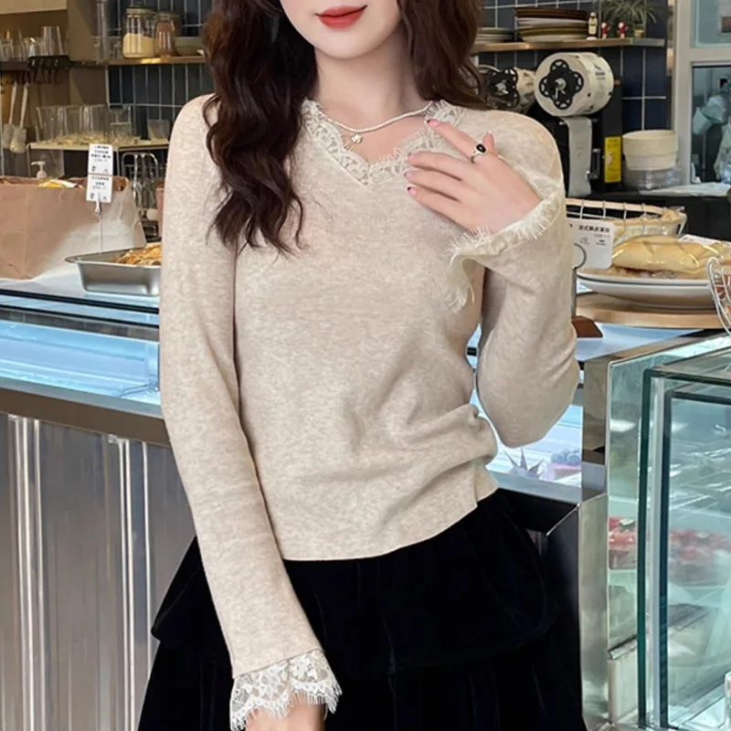 Knitted Sweater Women Pullovers New Long Sleeve V-Neck Black Lace Knit Sweater Pullover Women Tops Sweaters Women Clothing Q2078