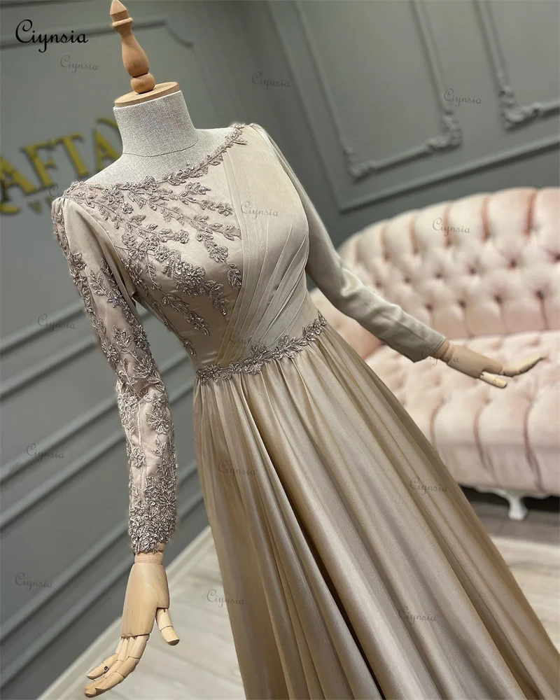 Ciynsia Champagne Long Sleeve Muslim Formal Dress Hijab Evening Party Gowns Scoop Appliques A Line Chiffon Prom Dresses Caftan