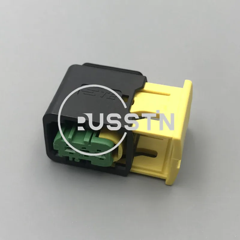 1 Set 3 Hole 1.5 Series High Temperature Resistance New Energy Green Wiring Socket AC Assembly For Automotive 3-1418448-1