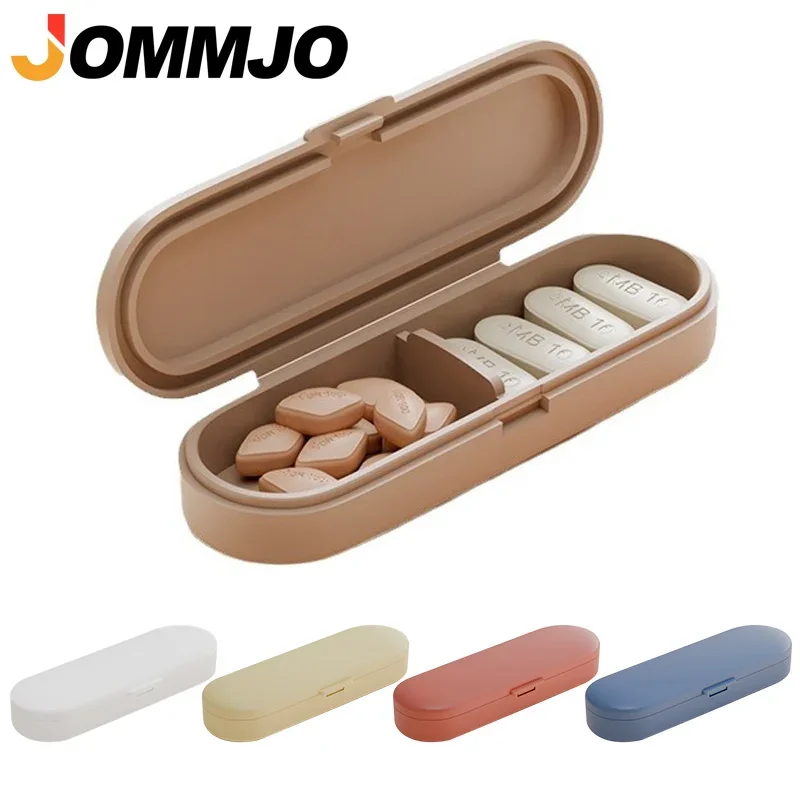 Ultra mini Portable Medicine Box, Magnetic Suction Drug Dispensing Box, Portable Special Small Medicine Box, Sealed and Light