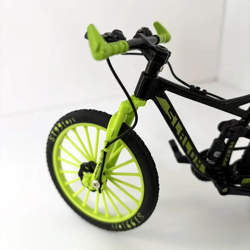 1:8 Model Alloy Bicycle Diecast Finger Mountain Metal Body Bikes Mini Toy Bicycles