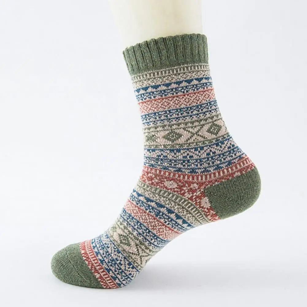 Retro Pattern Mid-calf Socks Ethnic Style Printed Women's Winter Socks Cozy Knitted Mid-tube High Elasticity for Indoor