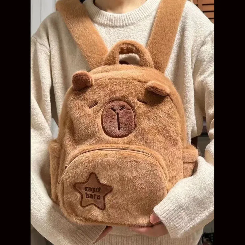 Miniso-Mochila De felpa Capybara de dibujos animados para niña, bolsa de hombro pequeña versátil, juguetes para estudiantes, regalos para niñas, novedad de 2024