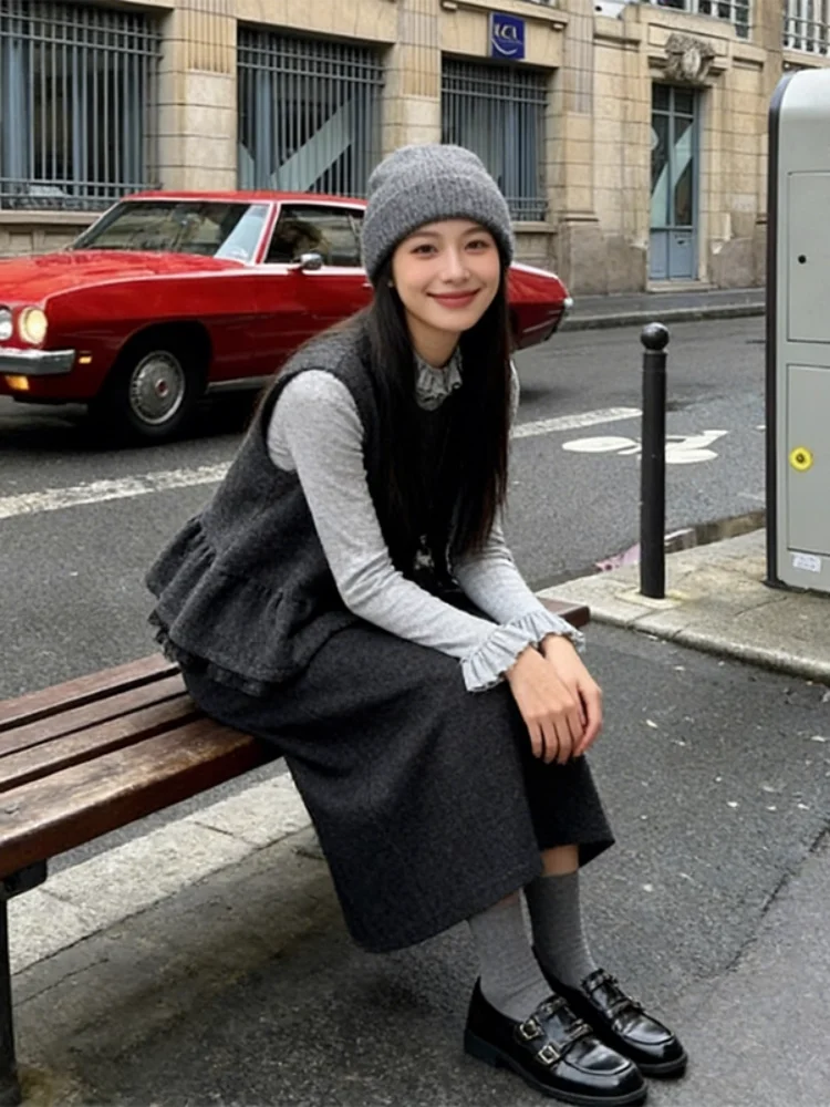 Gilet da donna con finiture in pizzo retrò Autunno Inverno Stratificazione Base di classe irt Gonna dimagrante anti-età Set di pezzi di maglietta Faionable