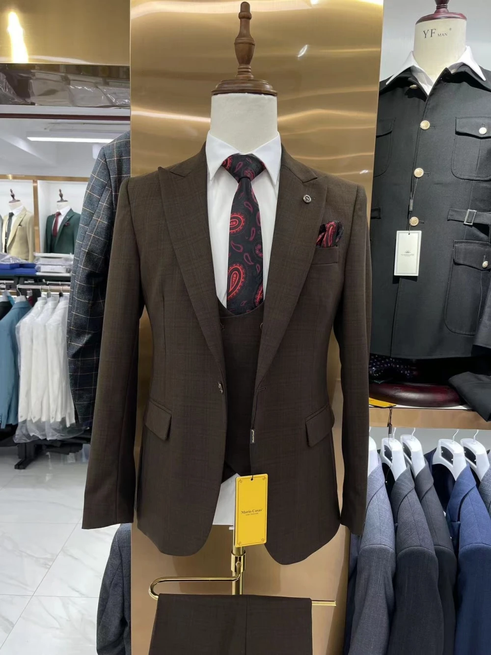 Successful 3-pieces Men Suit Smooth Single Breasted Elegant Customized High Quality In Stock Set Vintage Party Groom Wear