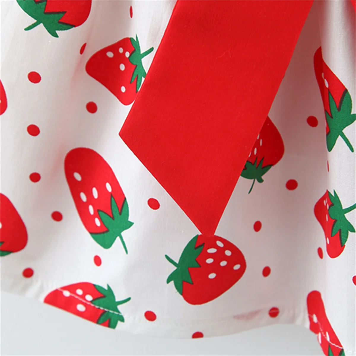 Summer Baby Girl\'s Dress Small Round Dot Strawberry Print Chest Bow Daily Casual Dress with Hat