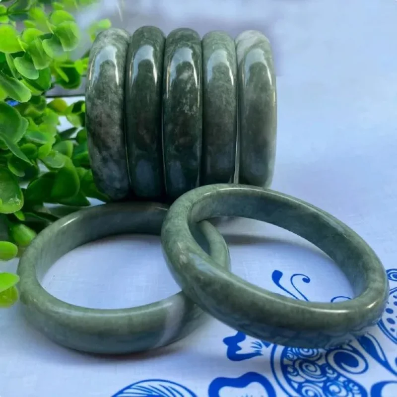 

Натуральные оптовые браслеты из гуйчжоуского зеленого и белого нефрита с цветочными узорами, нефритовые браслеты-обручи.